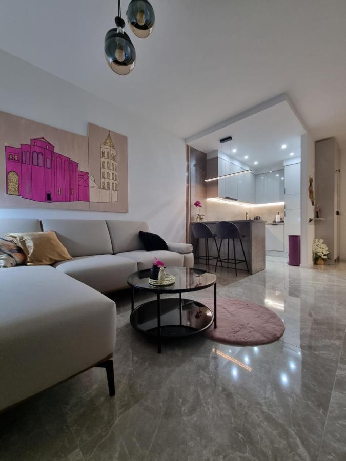 Apartment "50 Shades" With Balcony And Free Parking In The Garage ซาดาร์ ภายนอก รูปภาพ