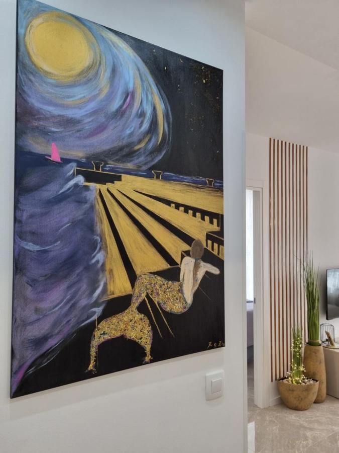Apartment "50 Shades" With Balcony And Free Parking In The Garage ซาดาร์ ภายนอก รูปภาพ